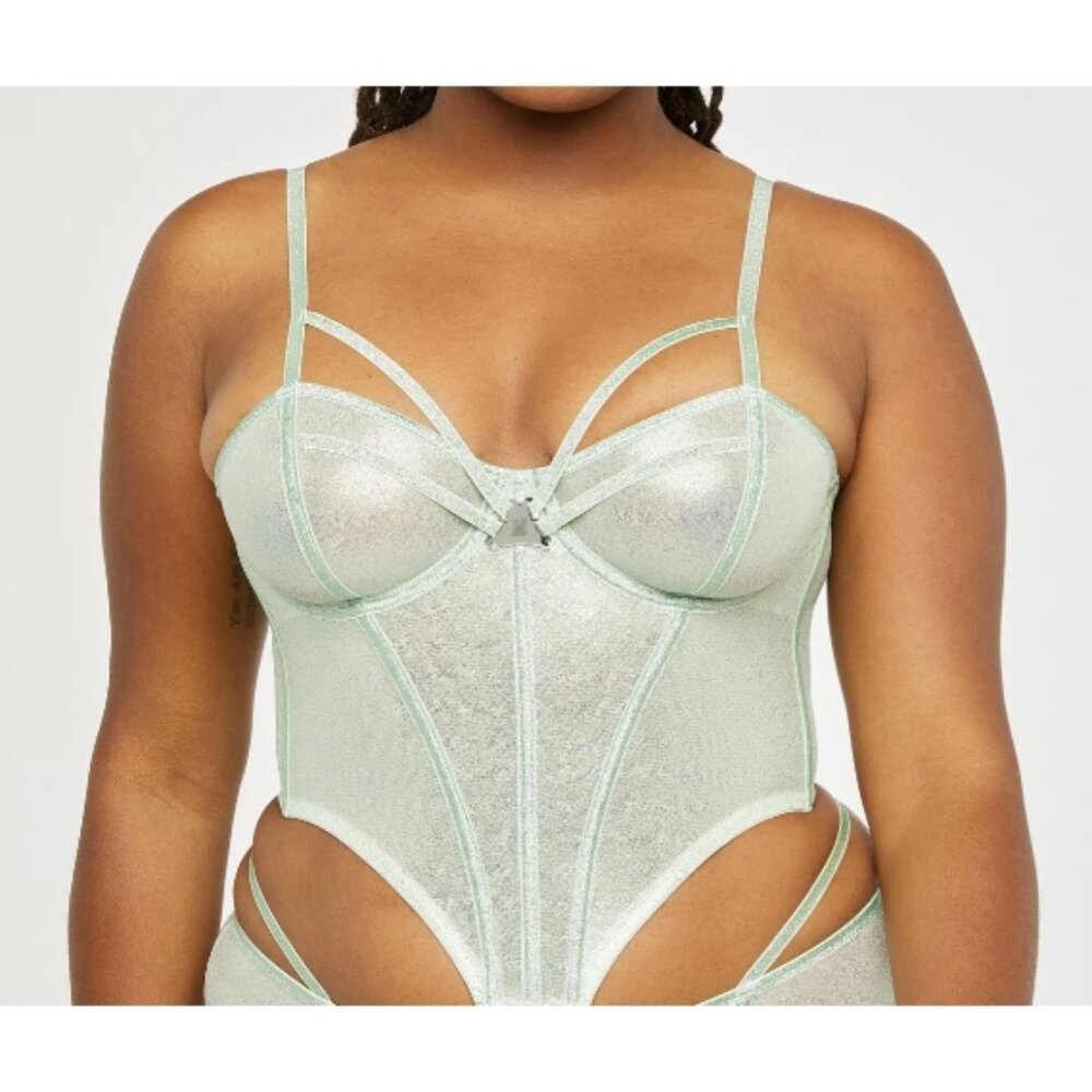 Savage x Fenty Rihanna Going Platinum Mesh Bustier Green Mist ( L )